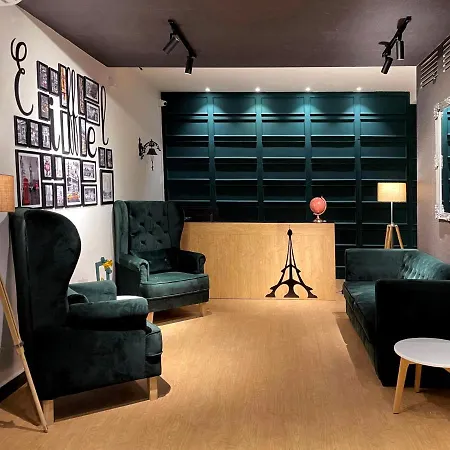Eiffel Suites - Kammanahalli